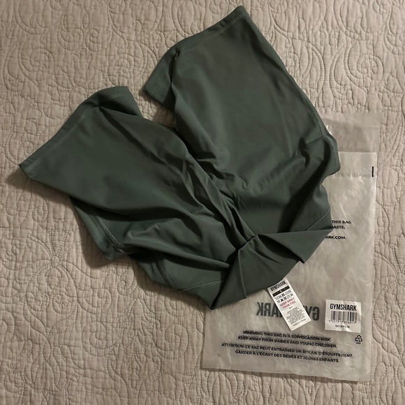 Gymshark Cycling Shorts - Picture 5 of 5